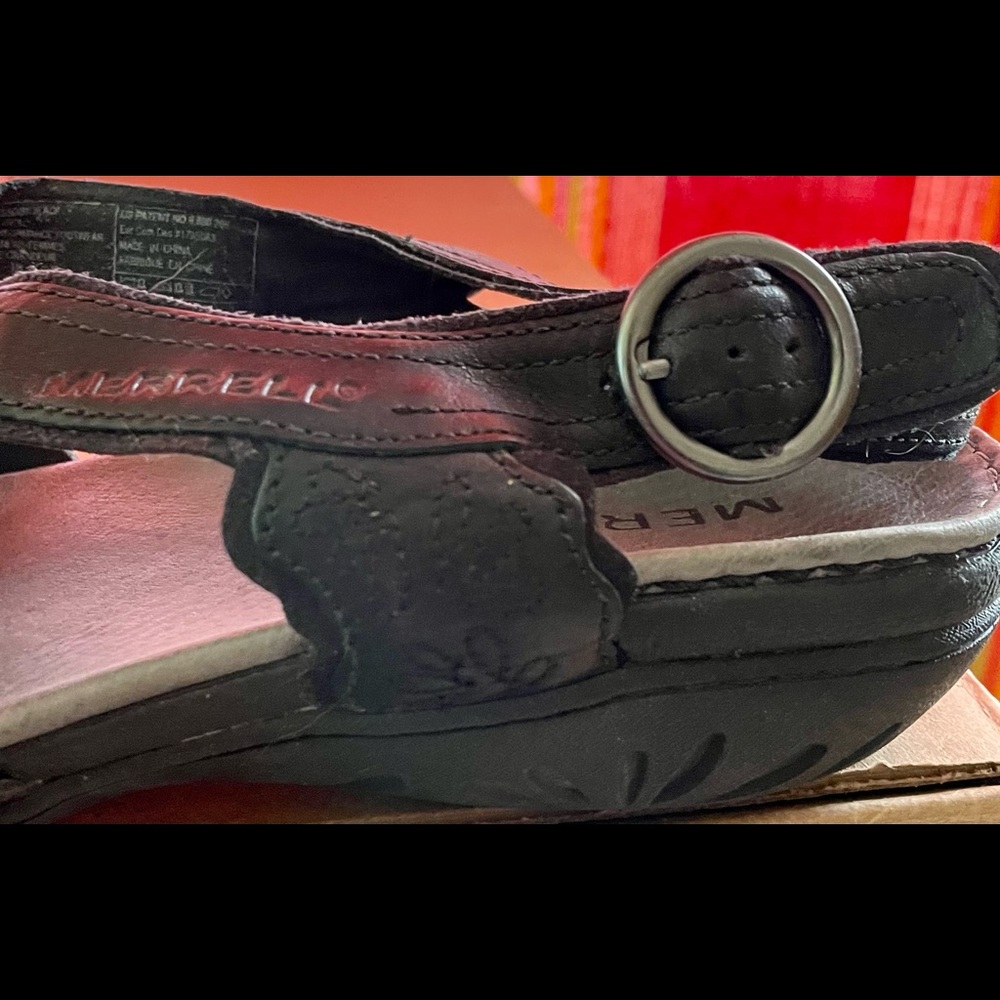Merrell sandals - Picture 3 of 4